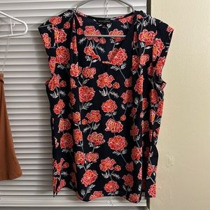tshirt v-neck blouse